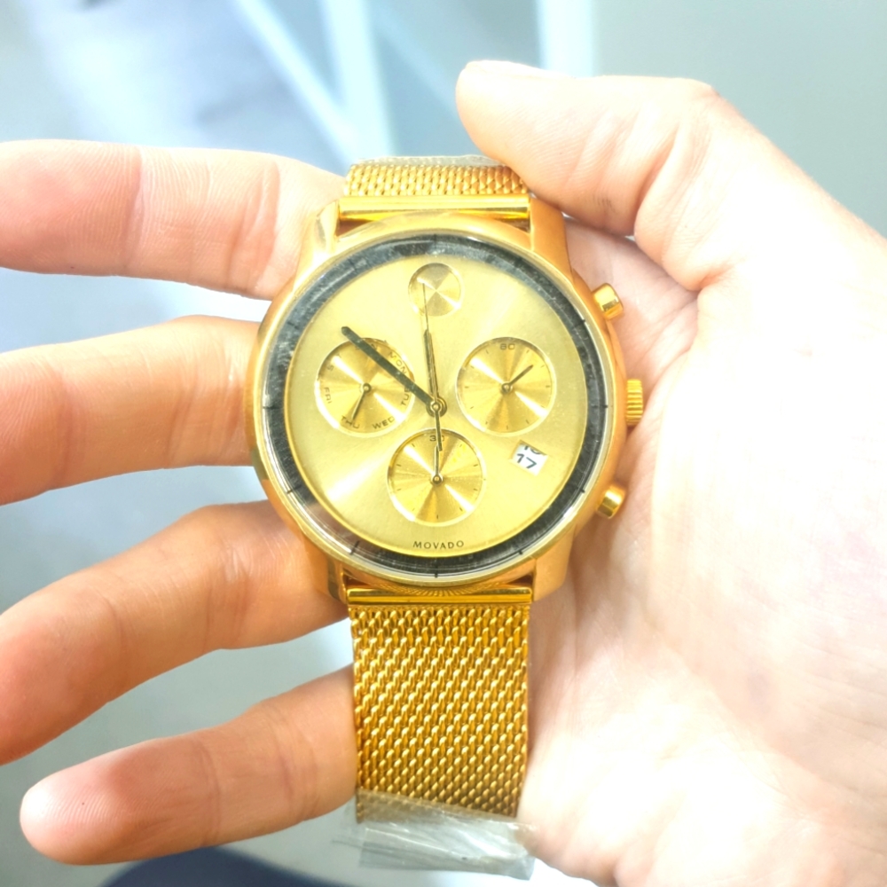 Movado Unisex Gold Watch